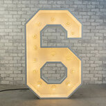 Ludic Partyrentals - Lichtcijfer 6 wit