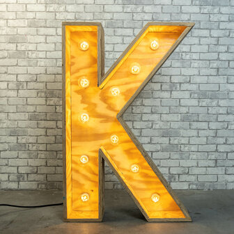 Ludic partyrentals - LichtLetters K hout huren