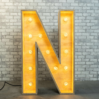 Ludic partyrentals - LichtLetters N hout huren