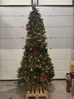 Ludic partyrentals - Versierde Kunstkerstboom Vixen 360 Met LED verlichting