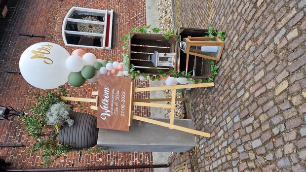 Ludic Partyrentals - Schildersezel hout huren